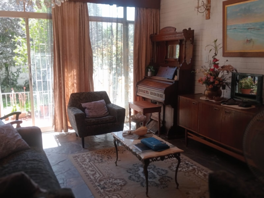 4 Bedroom Property for Sale in Generaal De Wet Free State
